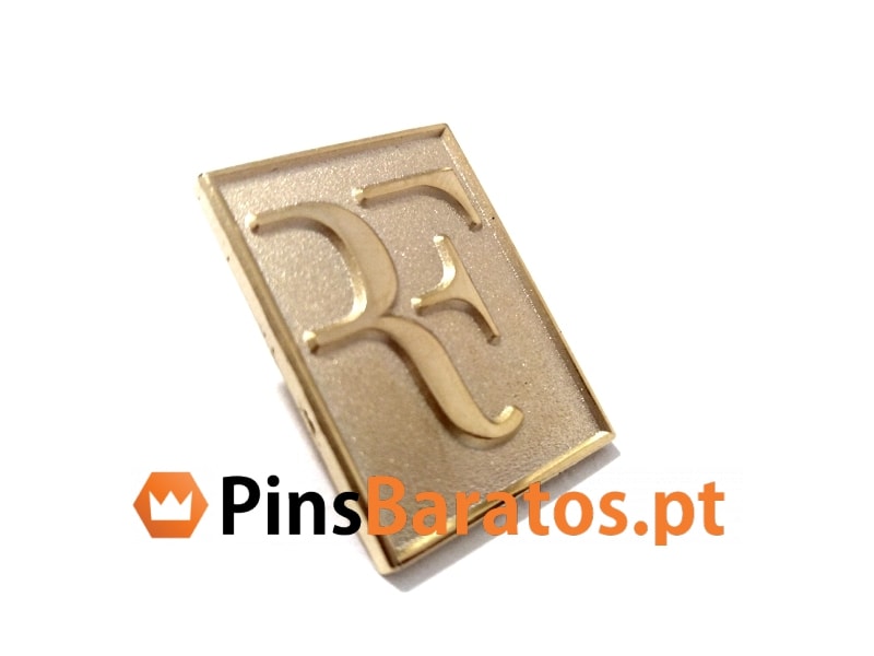 Pins promocionais em cor ouro Rafael Nadal