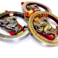 medalhas de ouro, bronze e prata.